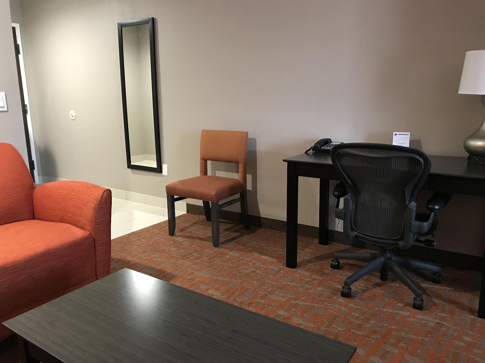 Quality Inn & Suites Fresno Northwest Εξωτερικό φωτογραφία