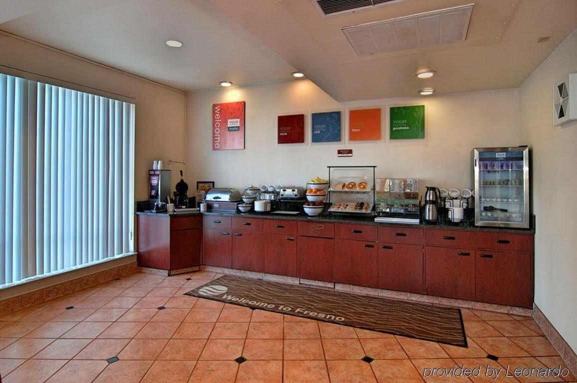 Quality Inn & Suites Fresno Northwest Εξωτερικό φωτογραφία